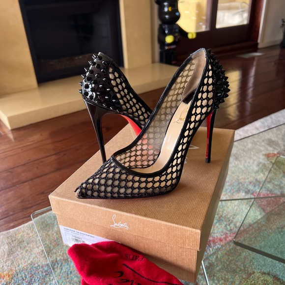Christian Louboutin | Shoes | Christian Louboutin Gigi Pump